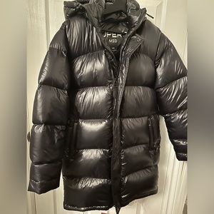 Aritzia TNA Superpuff Mid